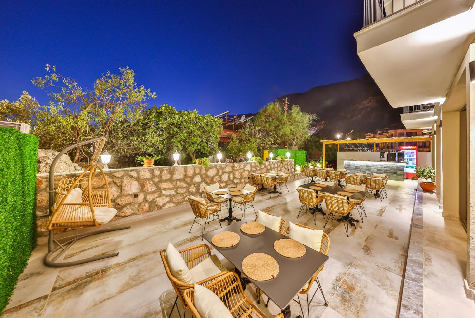 Kas Athena Hotel Экстерьер фото