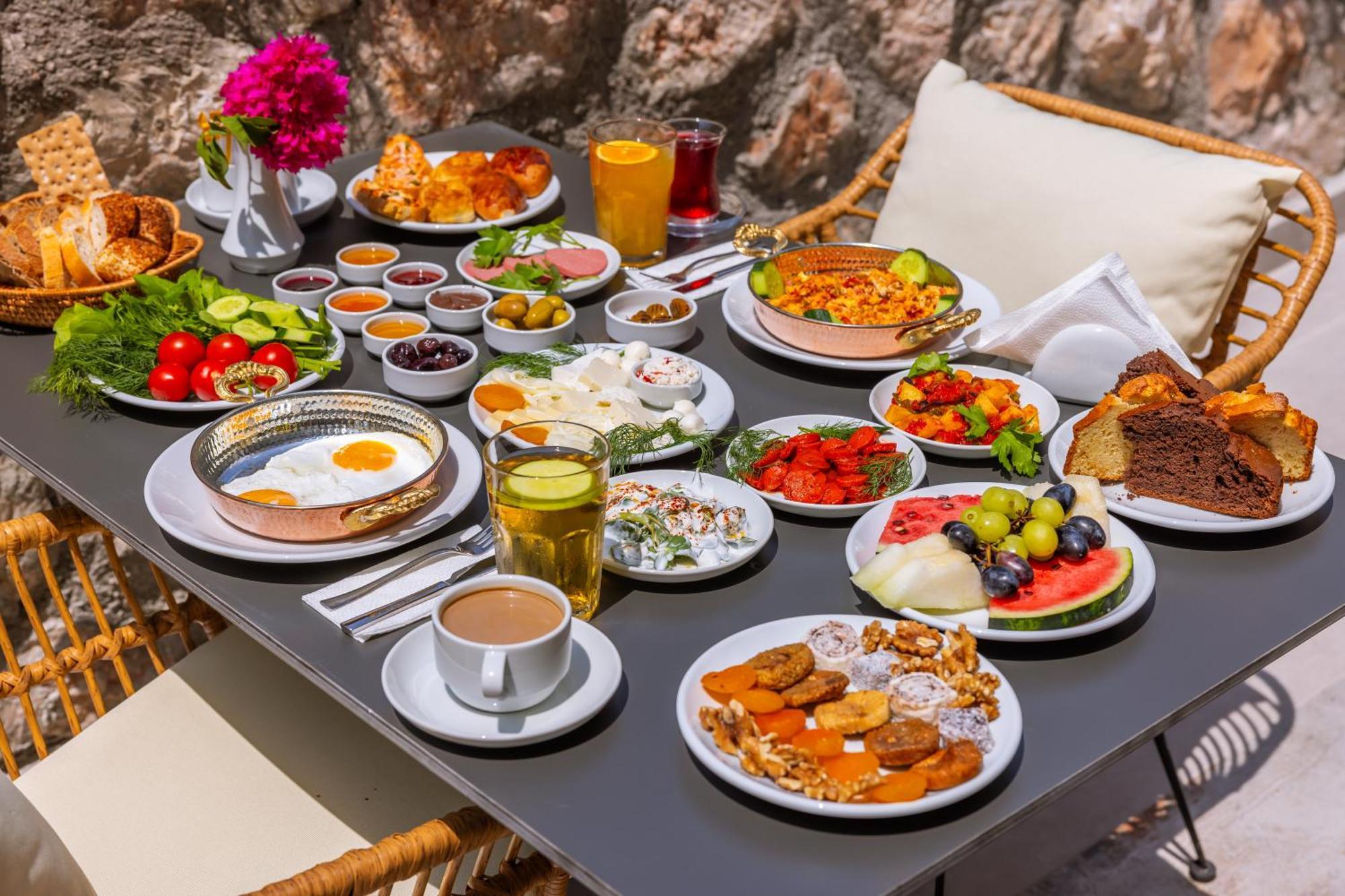 Kas Athena Hotel Экстерьер фото
